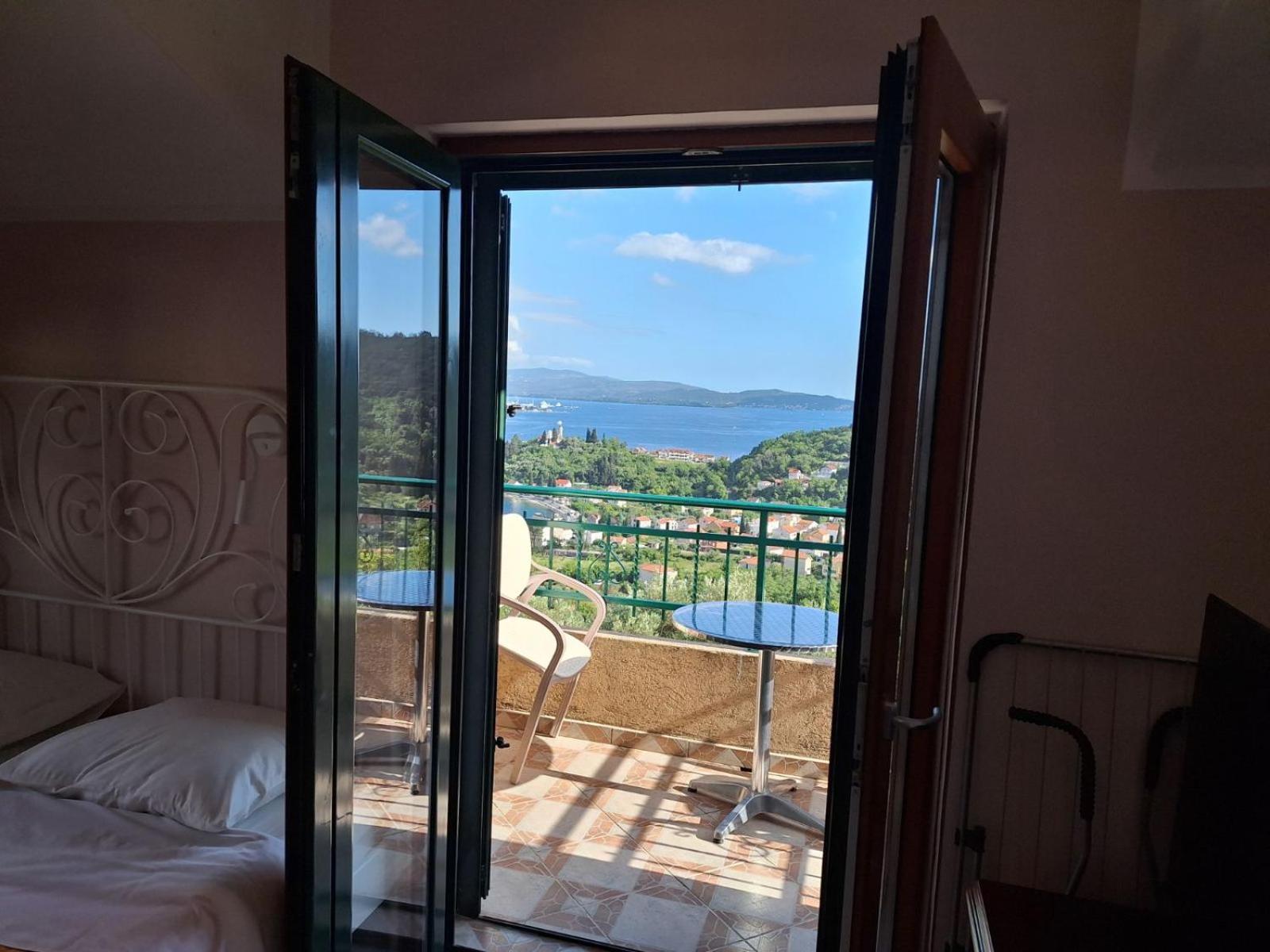 Holiday Home Sunny Hill Kamenari Eksteriør bilde