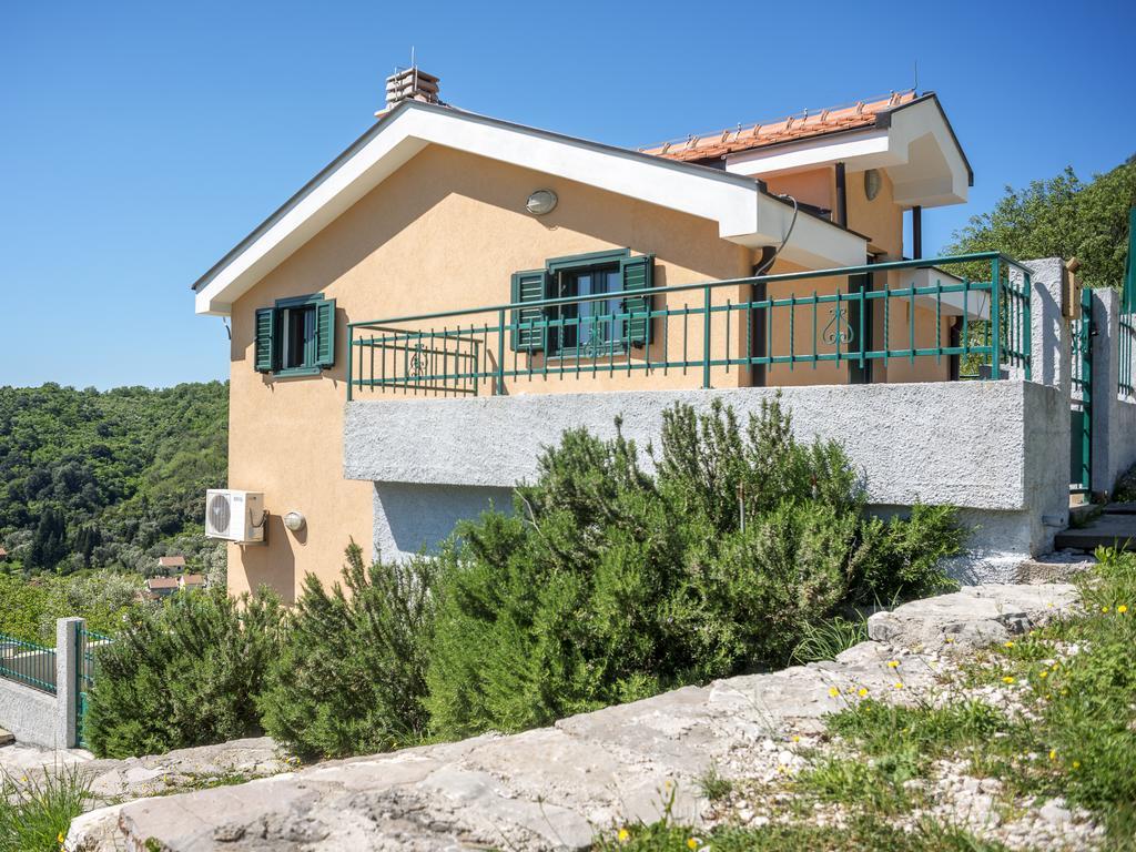 Holiday Home Sunny Hill Kamenari Eksteriør bilde